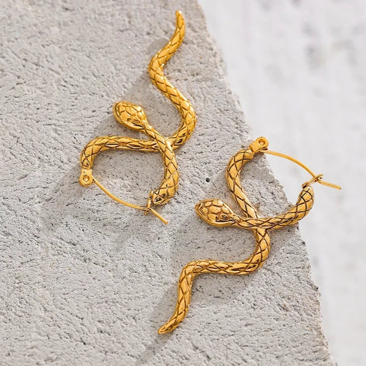 Pendientes de serpiente