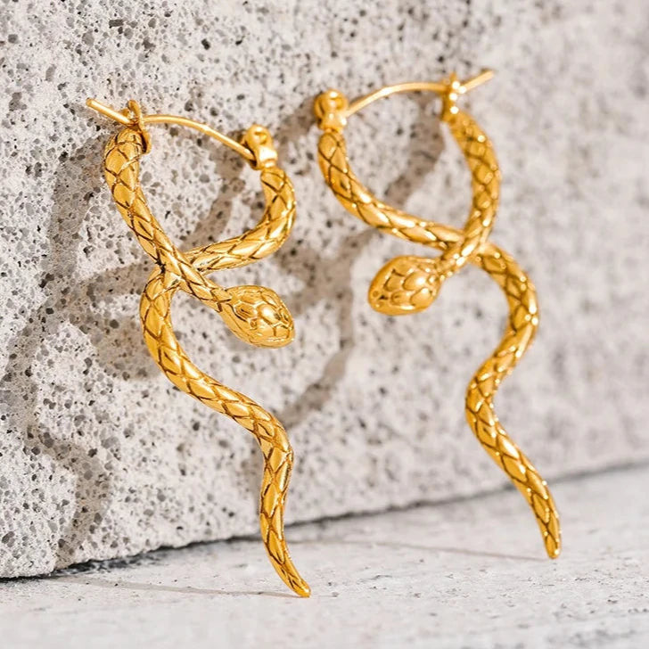 Pendientes de serpiente